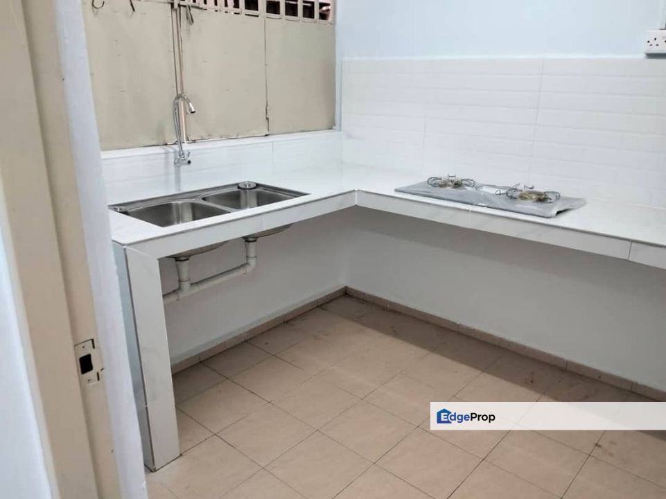 SRI LANANG FLAT DESA TEBRAU, Johor, Johor Bahru