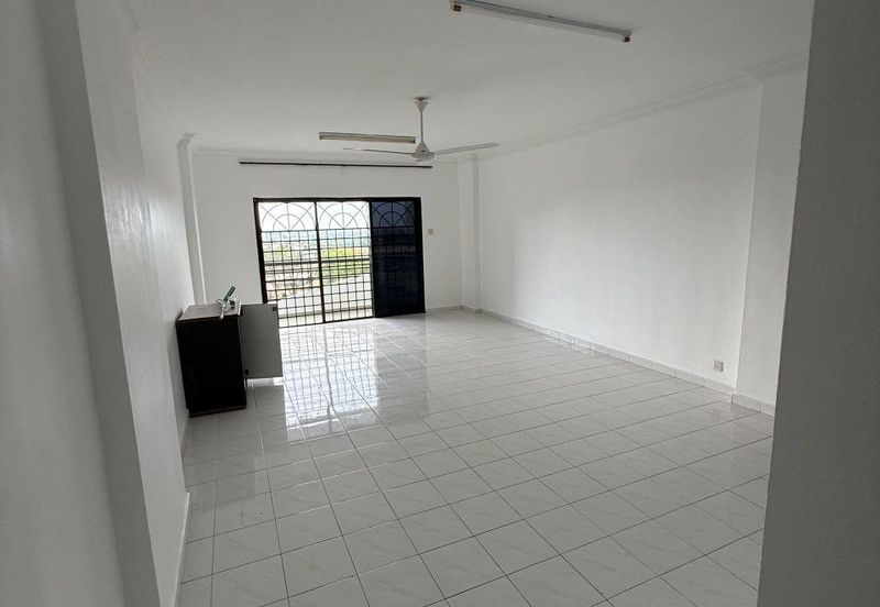 Seri Mutiara Apartment, Bandar Baru Seri Alam