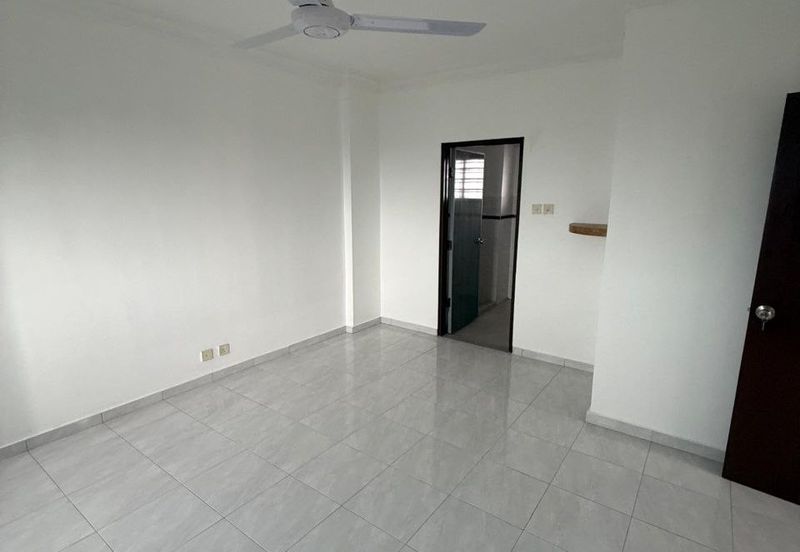 Seri Mutiara Apartment, Bandar Baru Seri Alam
