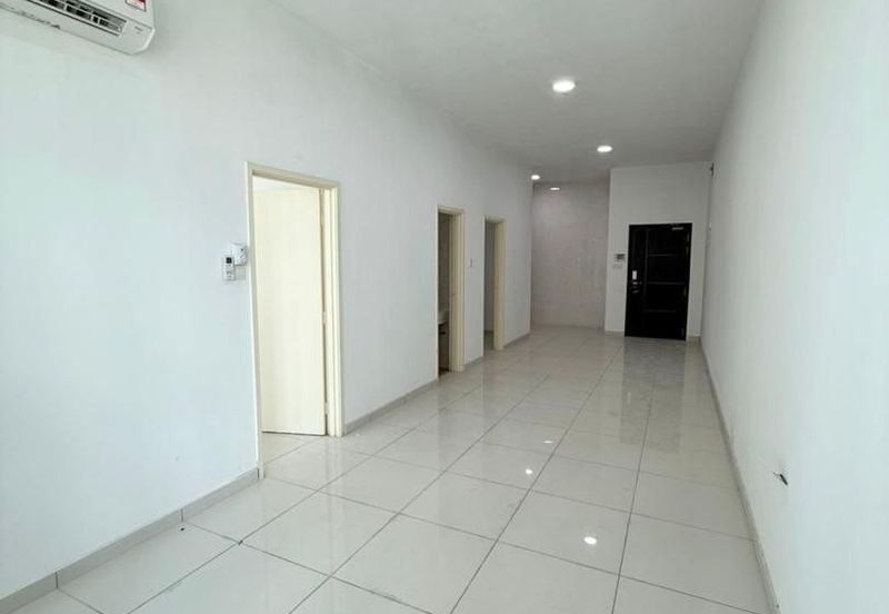 D'Summit Residences @ Kempas Utama