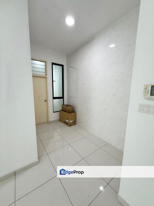 D'SUMMIT RESIDENCES APARTMENT @ KEMPAS , Johor, Johor Bahru