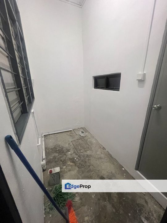 TAMAN PULAI UTAMA, SKUDAI @ 1/5 STOREY, Johor, Skudai