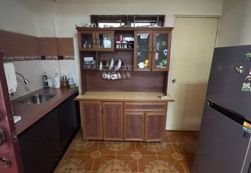 Flat Taman Impian Emas