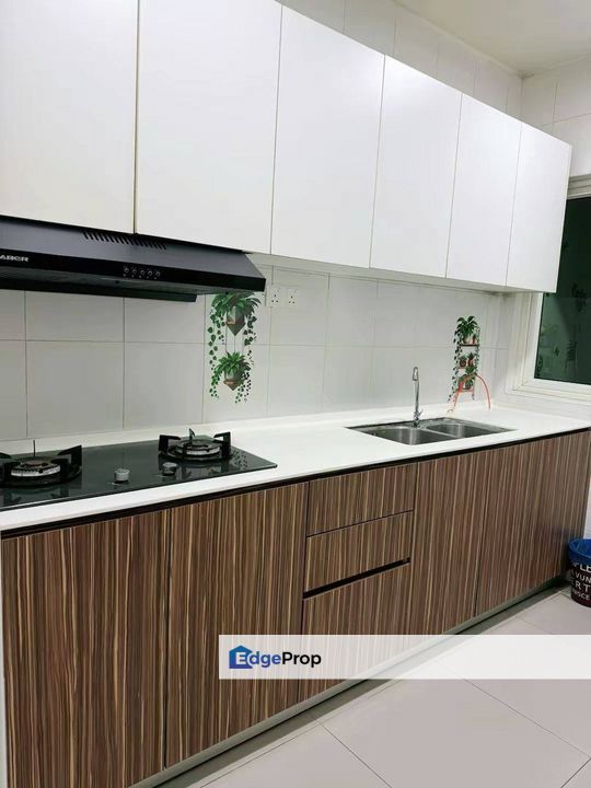 SEASON LUXURY APARTMENT @ LARKIN / JB TOWN / JOHOR BAHRU, Johor, Johor Bahru