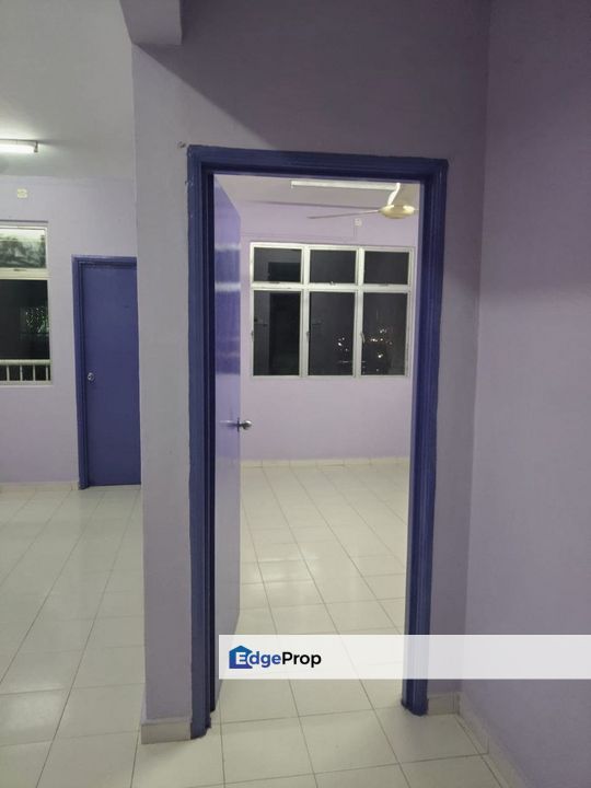 VILLA KRYSTAL APARTMENT @ BANDAR SELESA JAYA  SKUDAI, Johor, Skudai