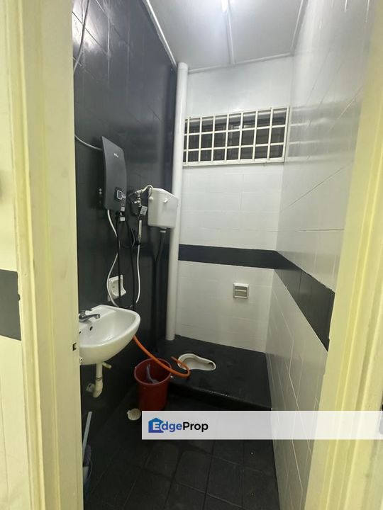 TAMAN PERLING, SKUDAI @ 1.5 STOREY , Johor, Johor Bahru