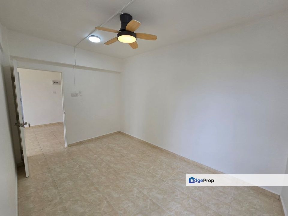 RUMAH PANGSA AKASIA FLAT @ ULU TIRAM, Johor, Ulu Tiram