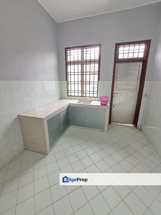 JALAN NB2 @ TAMAN NUSA BESTARI SKUDAI @ SINGLE STOREY, Johor, Skudai