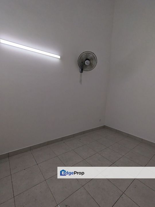 PICCOLO 2 BANDAR PUTRA KULAI @ SINGLE STOREY, Johor, Kulai