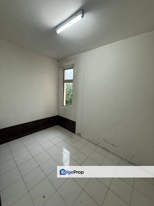 ROSE VILLA APARTMENT @ KULAI, Johor, Kulai