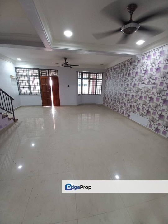 TAMAN UNIVERSITI SKUDAI @ DOUBLE STOREY, Johor, Skudai