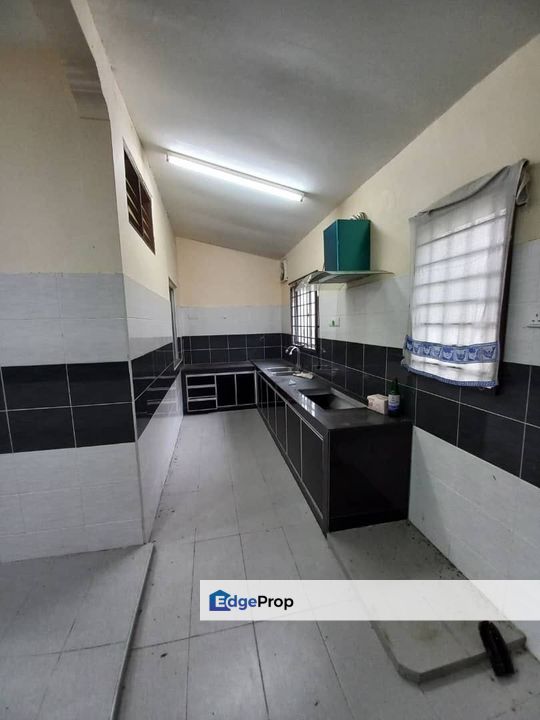 TAMAN UNIVERSITI SKUDAI @ DOUBLE STOREY, Johor, Skudai