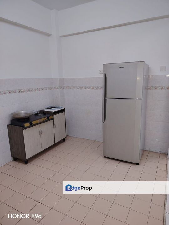 SRI WANGI APARTMENT @ TAMPOI, Johor, Tampoi