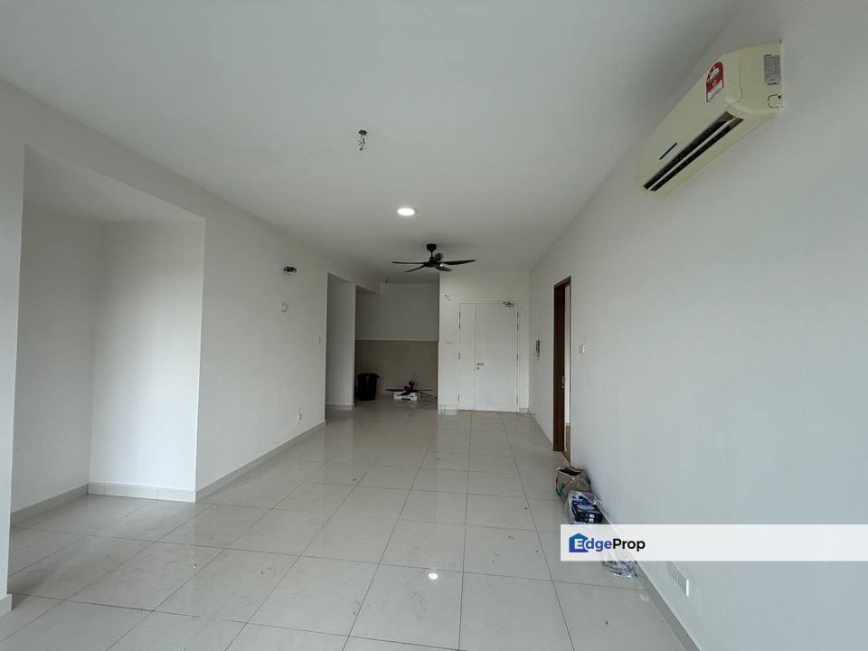 BOTANIKA TEBRAU BAY APARTMENT @ BAYU PUTERI / PERMAS JAYA / MASAI, Johor, Johor Bahru