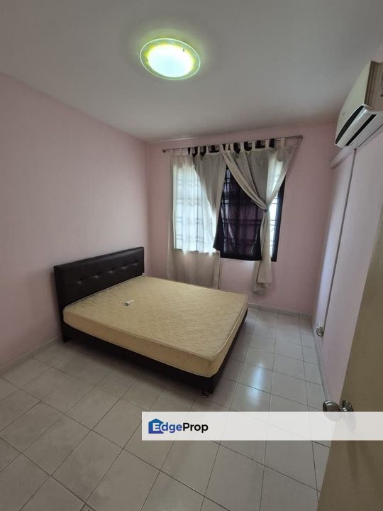 VILLA KRYSTAL APARTMENT @ BANDAR SELESA JAYA / SKUDAI, Johor, Skudai