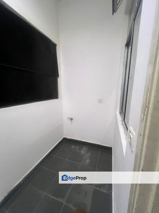 MERIDIN EAST PASIR GUDANG @ DOUBLE STOREY, Johor, Pasir Gudang