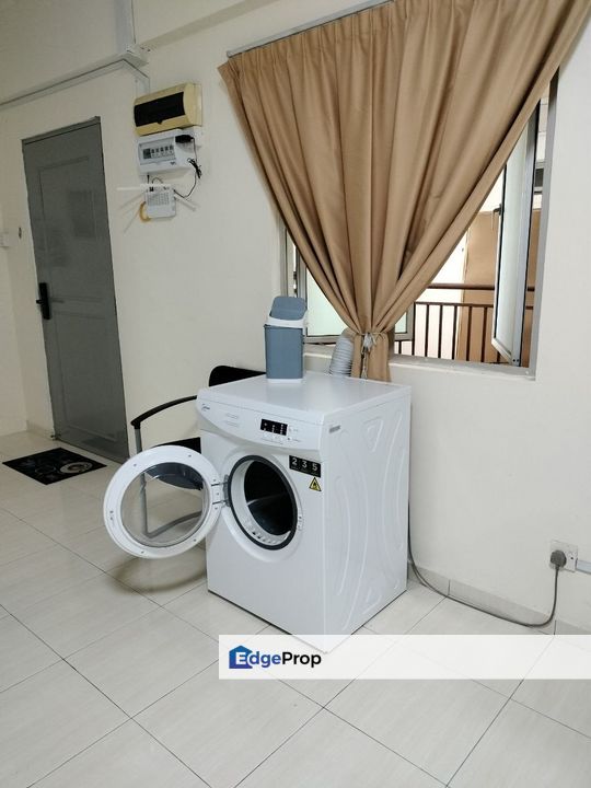 DUTA IMPIAN ( THE EMBASSY SUITES ) APARTMENT @ JB TOWN / JOHOR BAHRU, Johor, Johor Bahru
