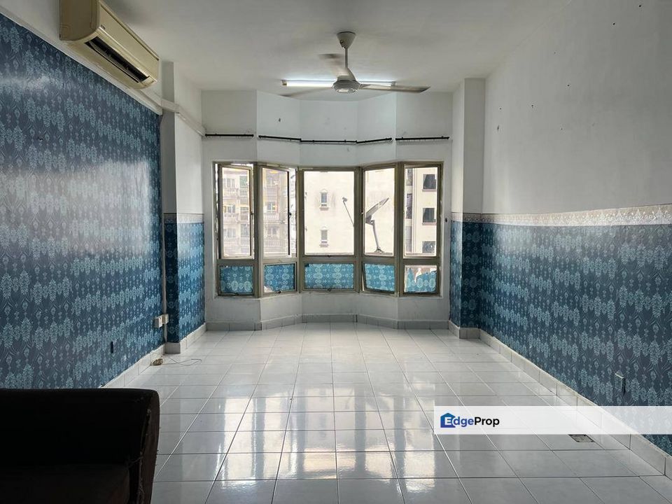 DWI MAHKOTA CONDOMINIUM @ TAMPOI, Johor, Johor Bahru