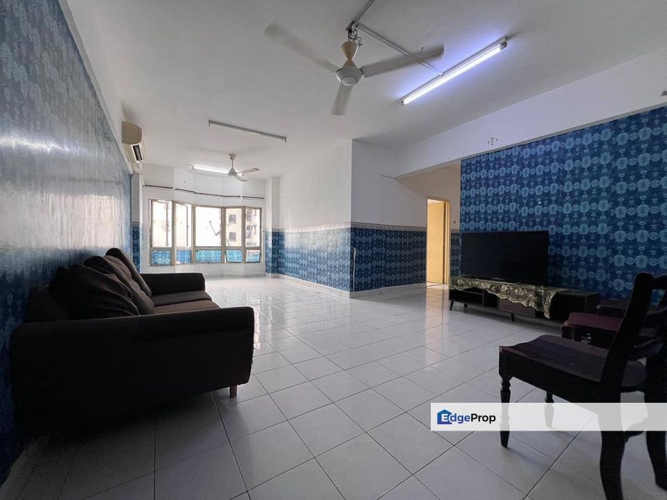 DWI MAHKOTA CONDOMINIUM @ TAMPOI, Johor, Johor Bahru