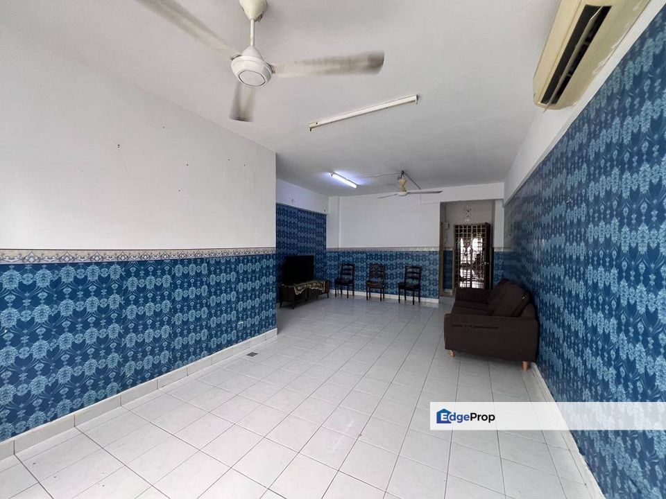 DWI MAHKOTA CONDOMINIUM @ TAMPOI, Johor, Johor Bahru