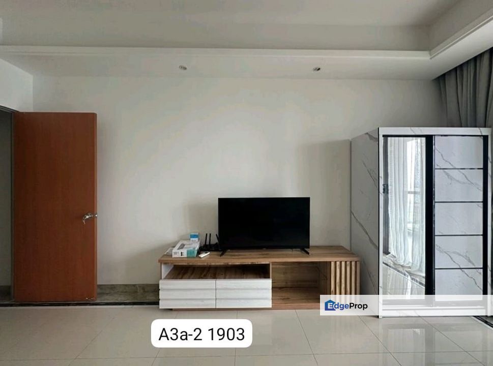 R&F PRINCESS COVE CONDOMINIUM JB TOWN / CIQ ROOM RENT, Johor, Johor Bahru