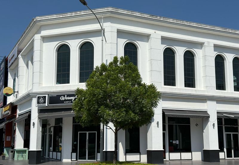 Whitten Eco Majestic