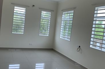 Bandar Tasik Senangin