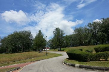 COLLEGE HEIGHTS GARDEN RESORT (PAJAM)