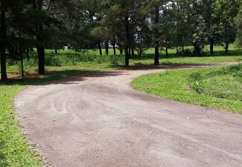 COLLEGE HEIGHTS GARDEN RESORT (PAJAM)