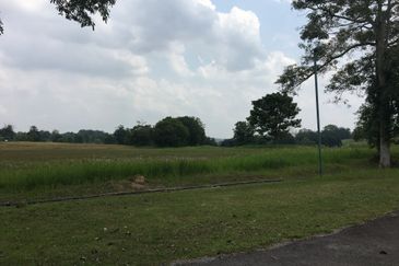 COLLEGE HEIGHTS GARDEN RESORT (PAJAM)