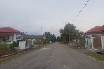 Mahkota Hills