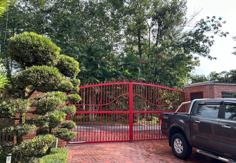 Perdana College Heights