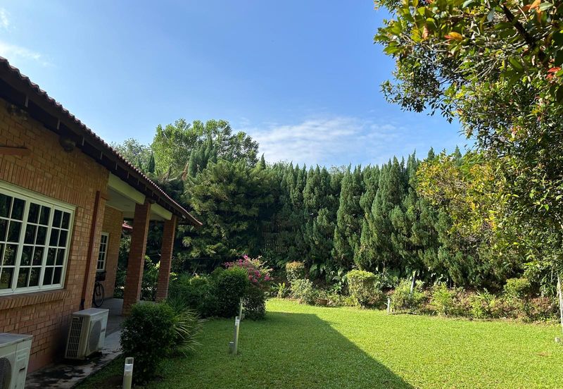 Perdana College Heights