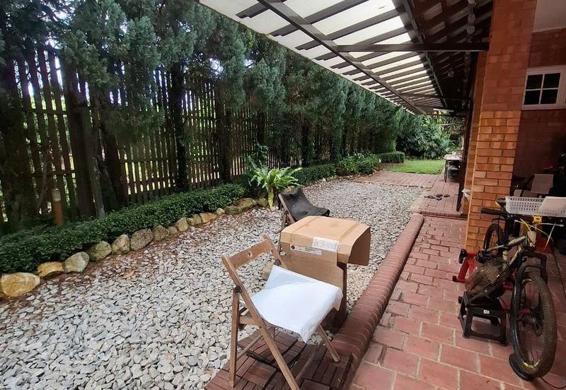 Perdana College Heights