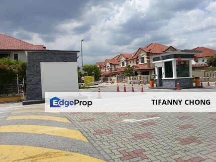 Bukit Sungai Long Sec1/5  Bandar Sungai Long Near play Ground Hot Sale Ready to Move In 2702 sf, Selangor, Bandar Sungai Long