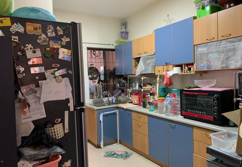 SL 8, Bandar Sungai Long