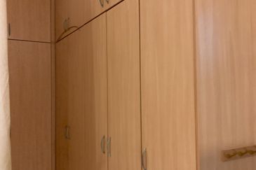 SL 8, Bandar Sungai Long