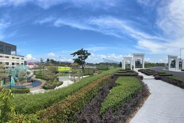 Whitten Eco Majestic