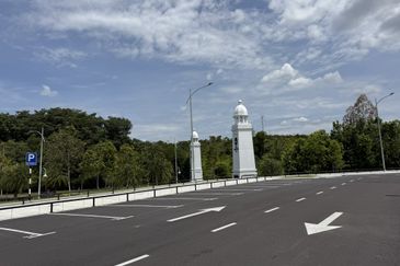 Silver Square @ Eco Majestic