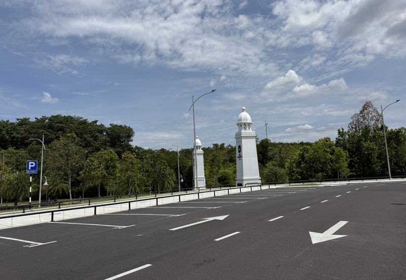 Silver Square @ Eco Majestic