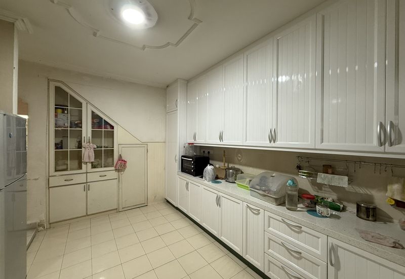 Fully Renovated 2 sty Terrace House 24 x 75 Hot Area Bandar Sungai Long SL 4 Easy Access to Highway For Sale 