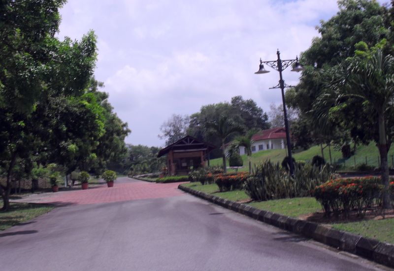 COLLEGE HEIGHTS GARDEN RESORT (PAJAM)