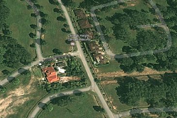 College Heights Garden Resort