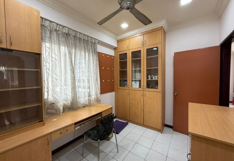 Forest Green Condominium @ Bandar Sungai Long For Sale Well Kept Gated Guarded 