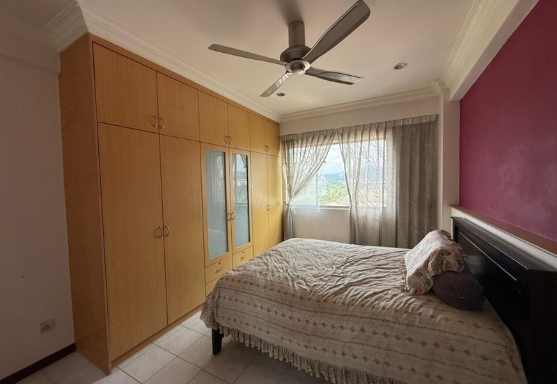 Forest Green Condominium @ Bandar Sungai Long For Sale Well Kept Gated Guarded 