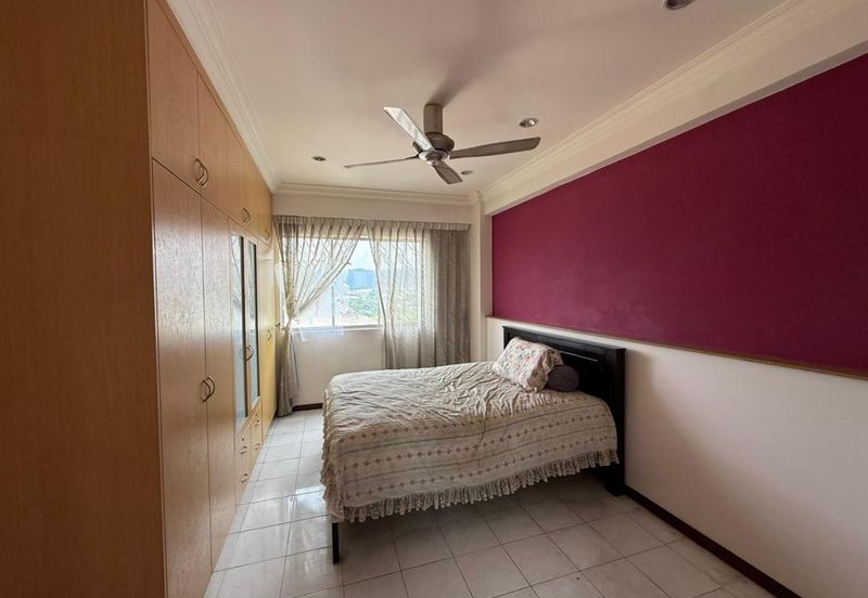 Forest Green Condominium @ Bandar Sungai Long For Sale Well Kept Gated Guarded 