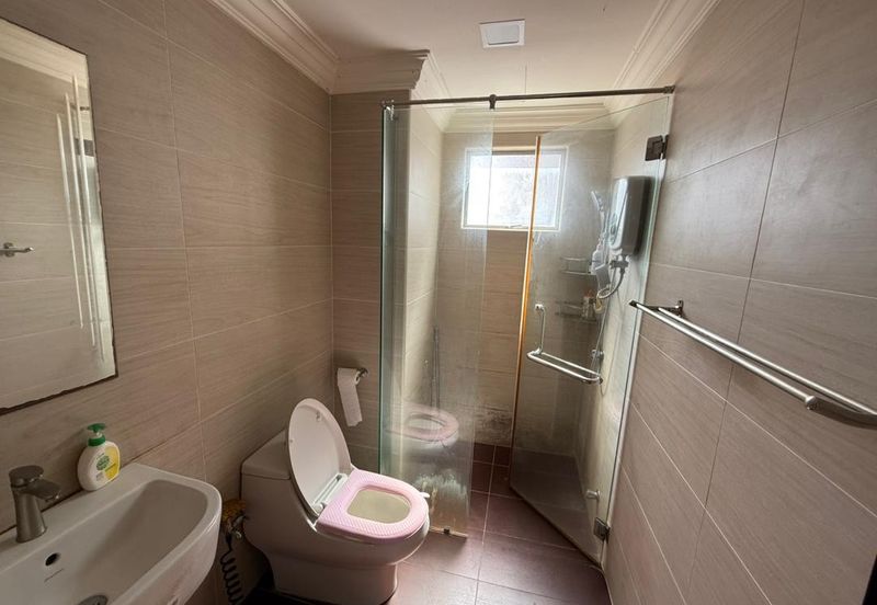 Forest Green Condominium @ Bandar Sungai Long For Sale Well Kept Gated Guarded 