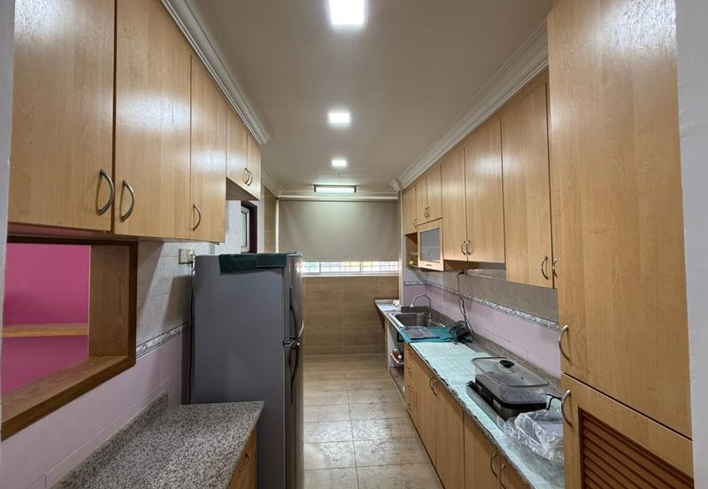 Forest Green Condominium @ Bandar Sungai Long For Sale Well Kept Gated Guarded 