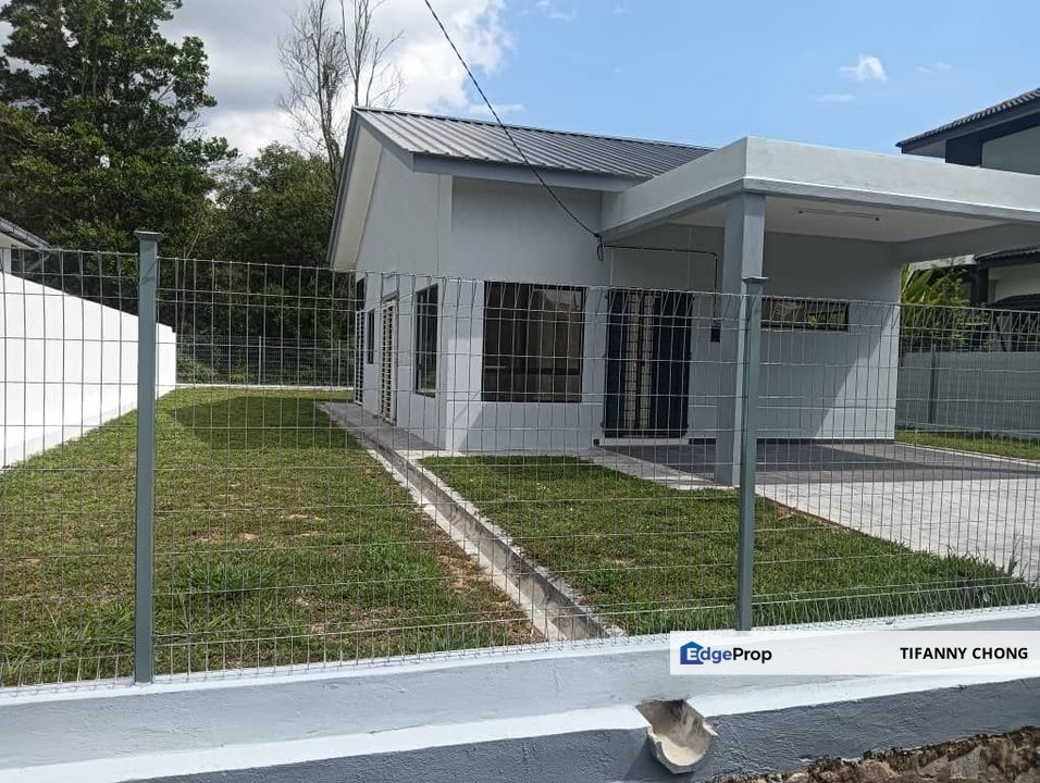 Mahkota Hill 1 Storey Bungalow At Leggeng, Negeri Sembilan For Rent, Negeri Sembilan, Lenggeng