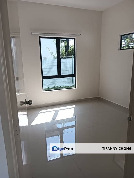 Mahkota Hill 1 Storey Bungalow At Leggeng, Negeri Sembilan For Rent, Negeri Sembilan, Lenggeng